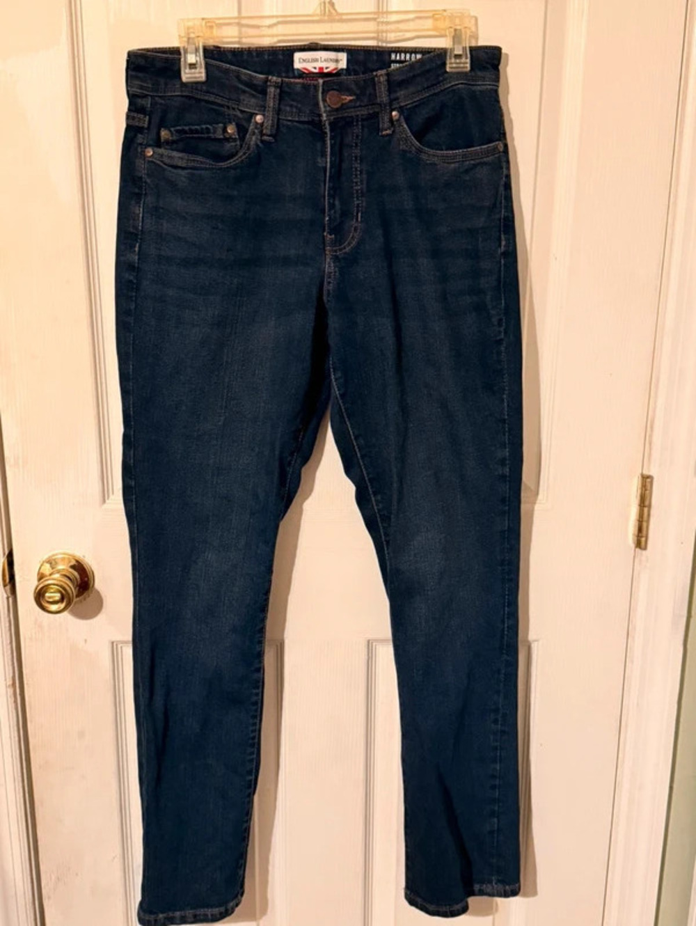 English Laundry 98% cotton Dark Wash Harrow Straight Leg 30x32